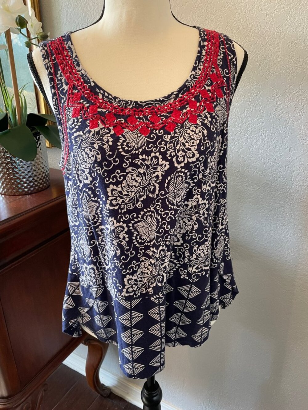 Lucky Brand top